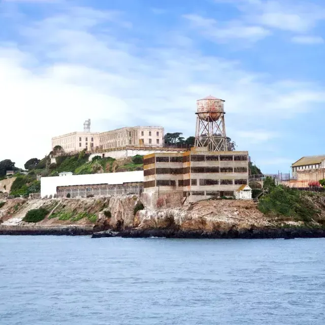 Alcatraz visto desde un barco